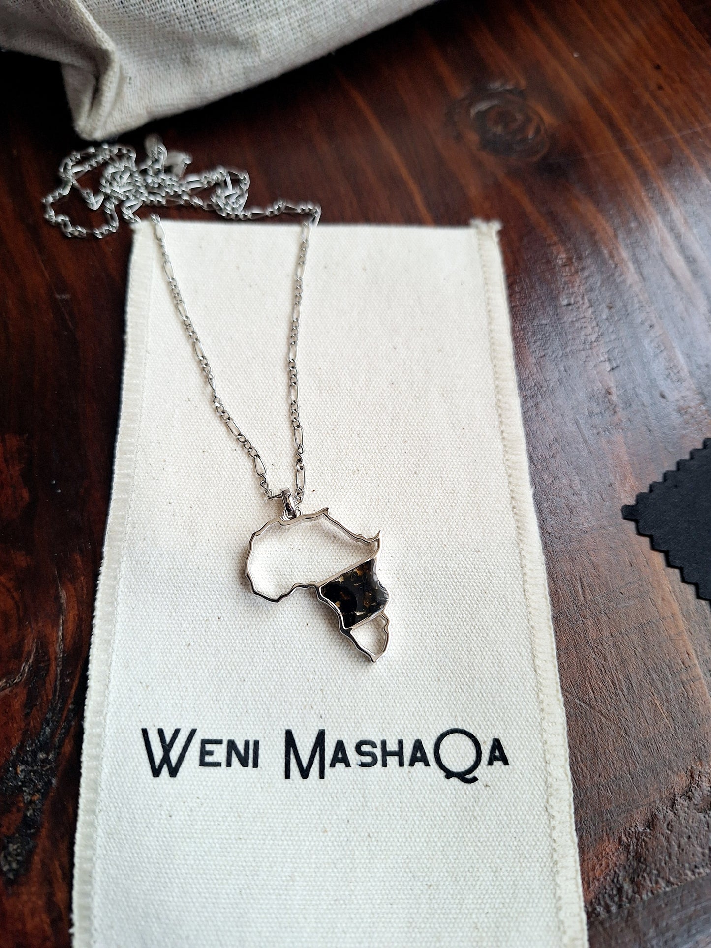 Silver Black Tourmaline Afrika Necklace