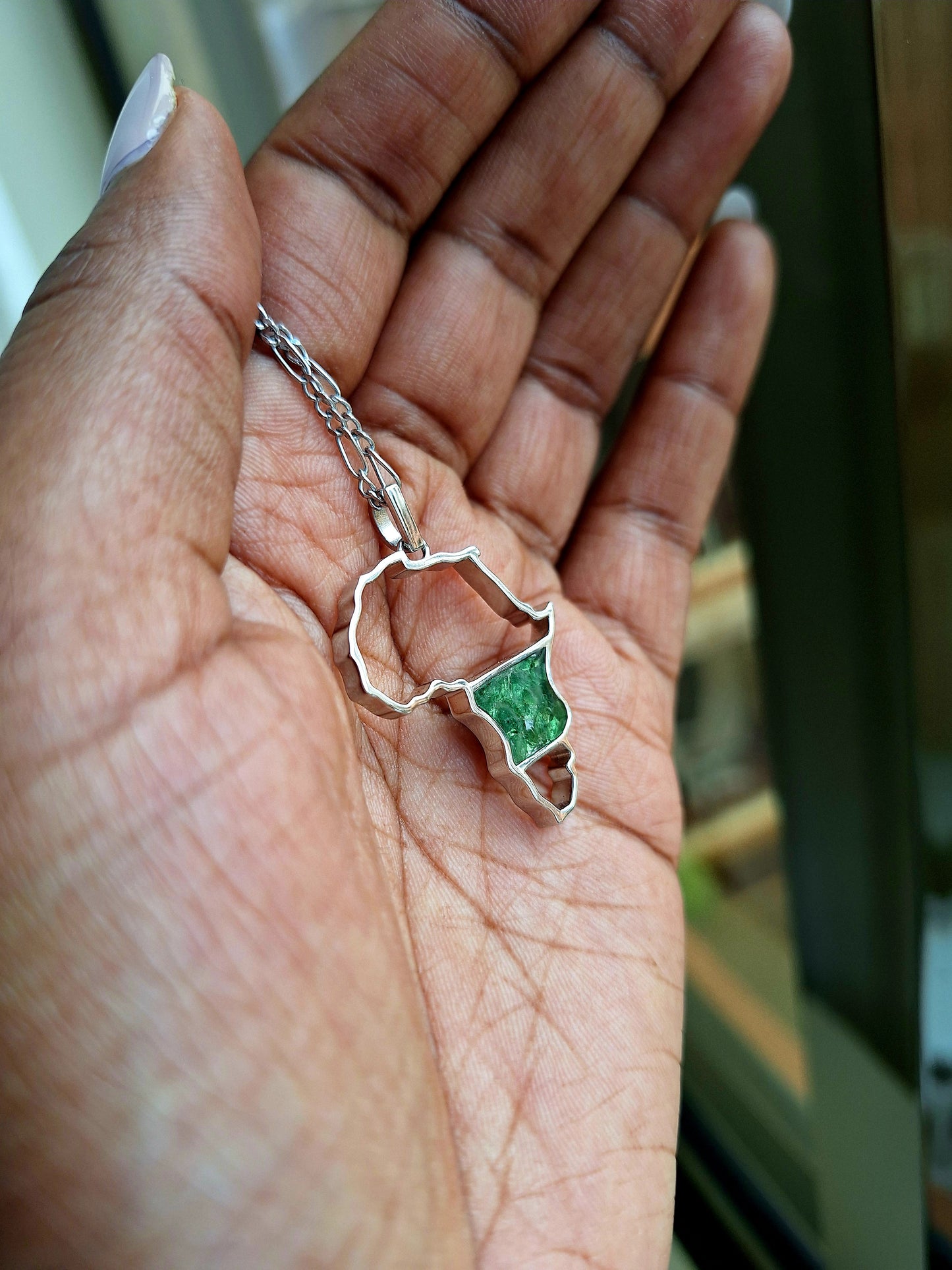 Silver Tsavorite Afrika Necklace