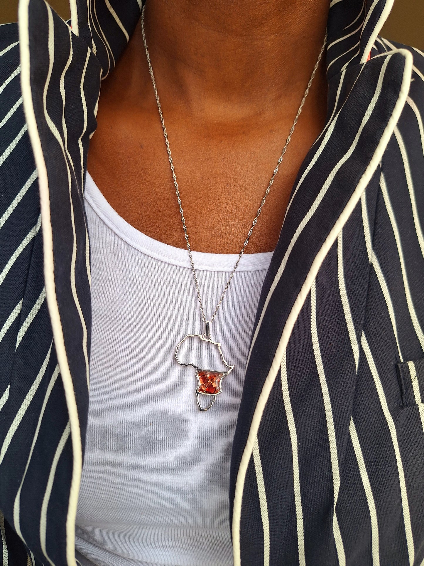 Silver Red Garnet Afrika Necklace