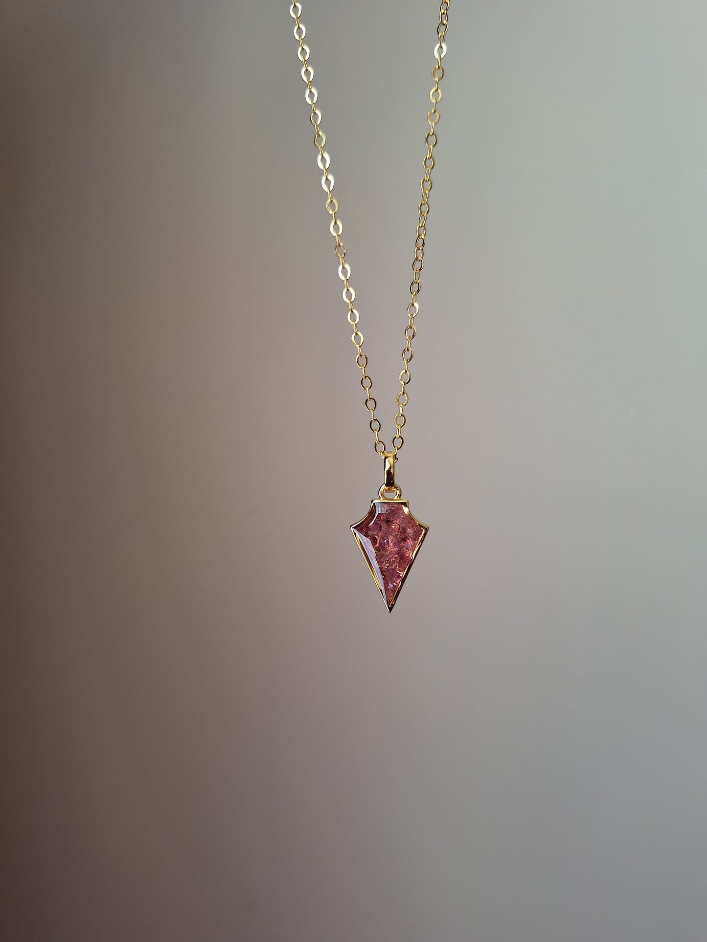 Gold Ngao Rhodolite Necklace