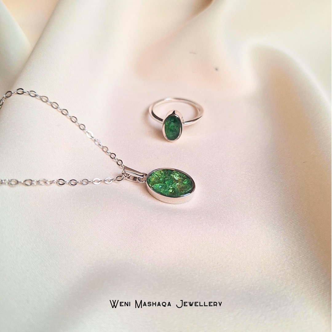 Silver Tsavorite Binti Necklace and Ring Set