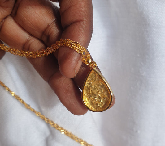 Gold Quartz Chozi Necklace
