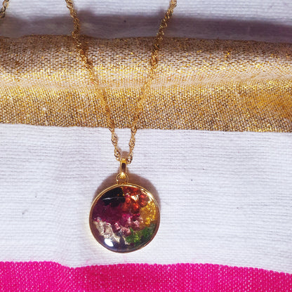 Gold Duara Gemstones Necklace