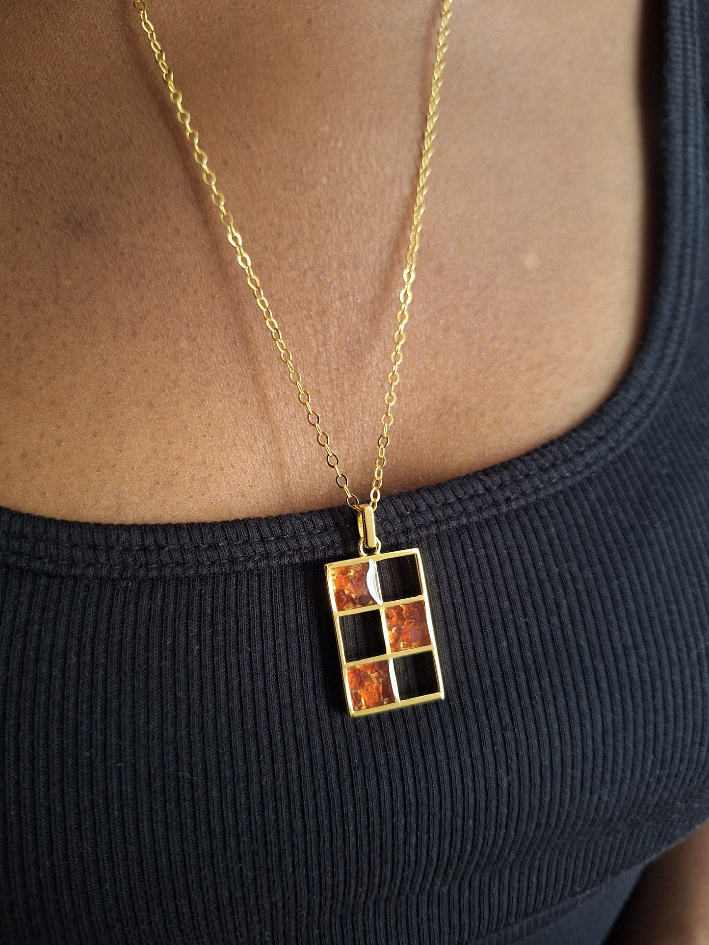 Gold Red Garnet Bao Necklace