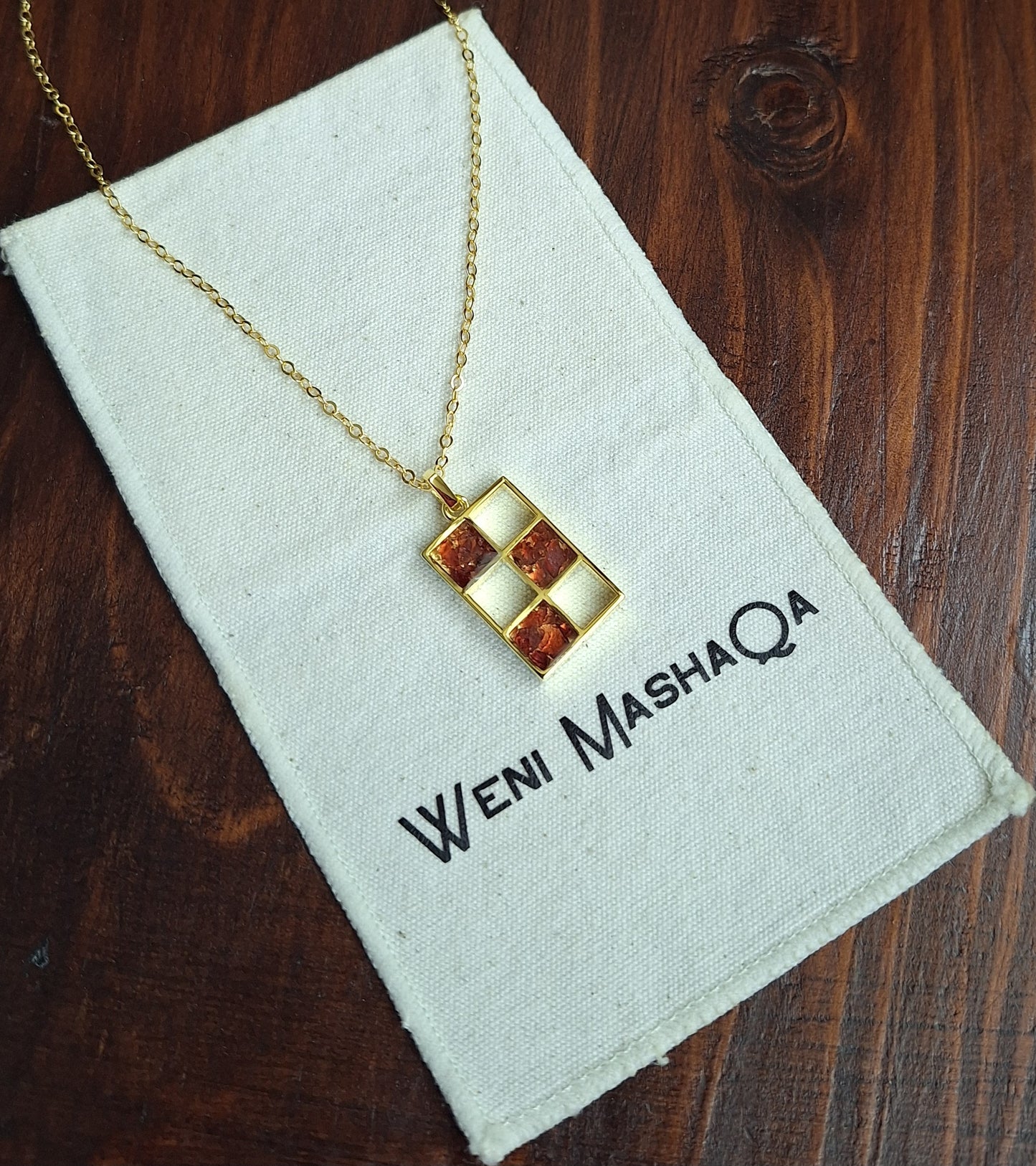 Gold Red Garnet Bao Necklace