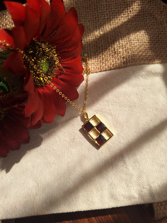 Gold Pyrope Bao Necklace