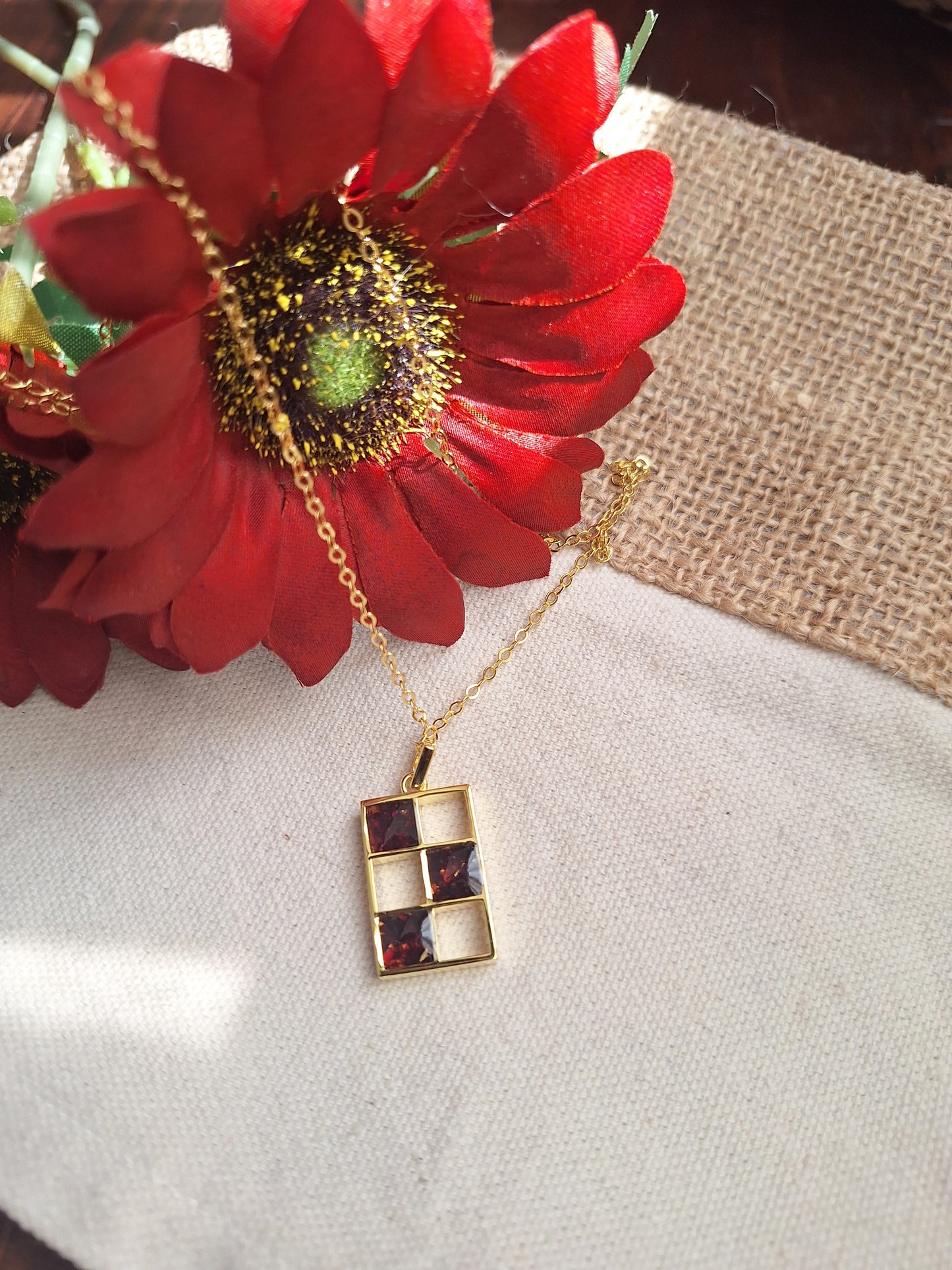 Gold Pyrope Bao Necklace