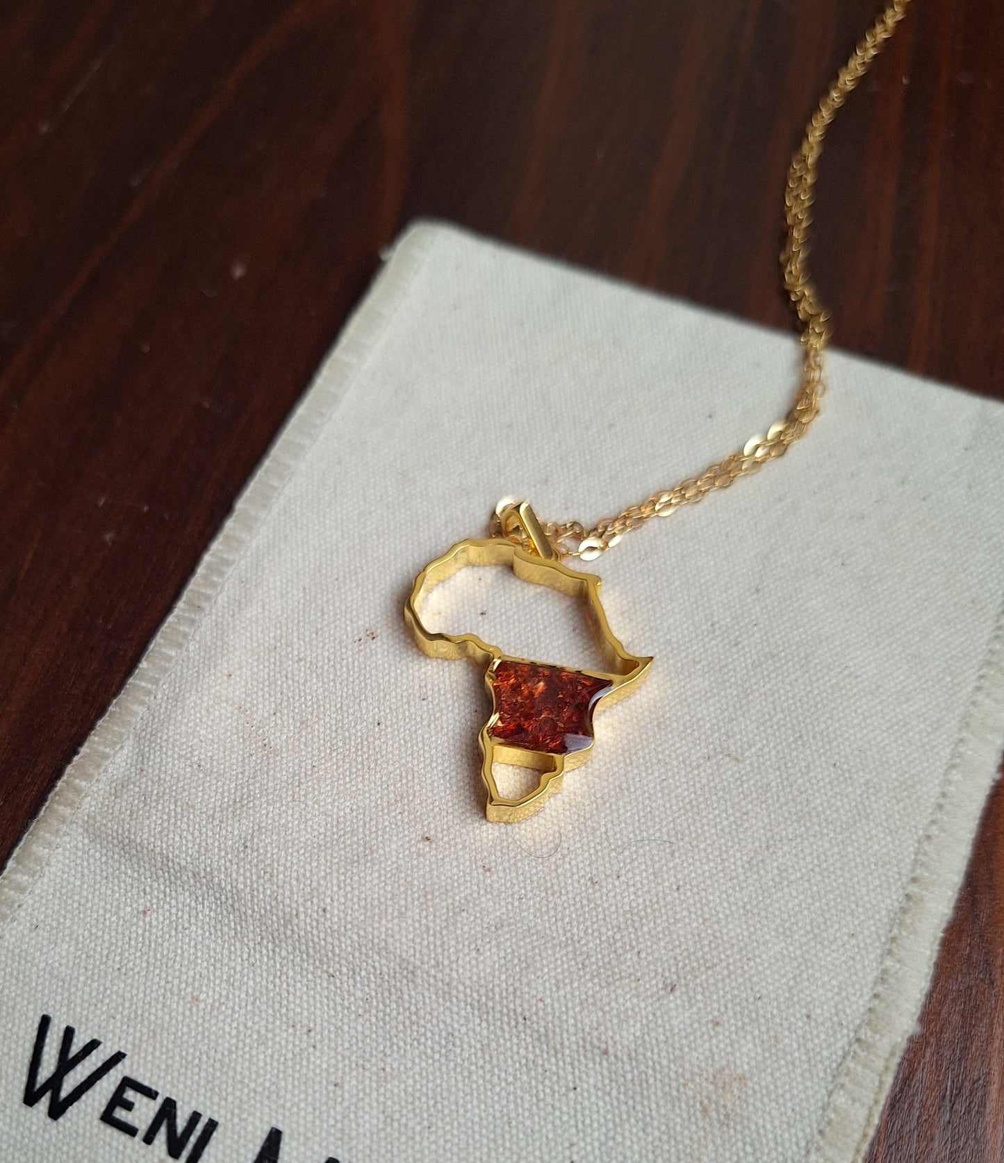 Gold Red Garnet Afrika Necklace
