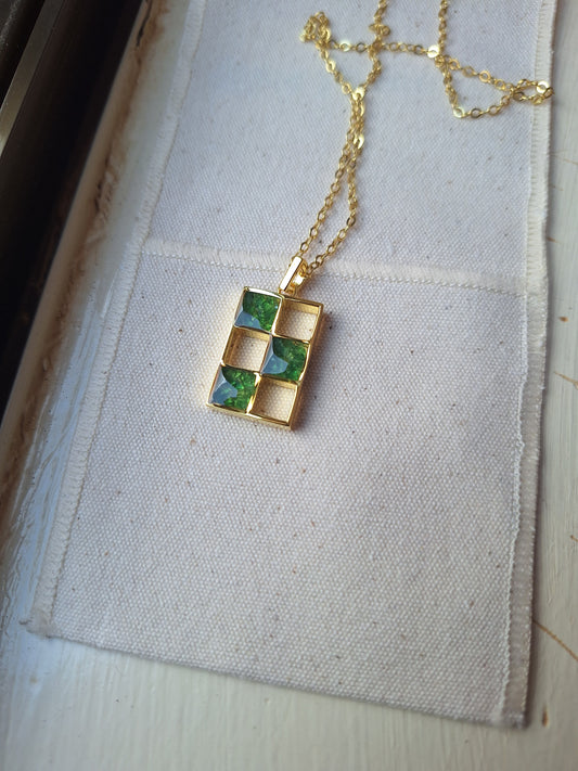 Gold Tsavorite Bao Necklace