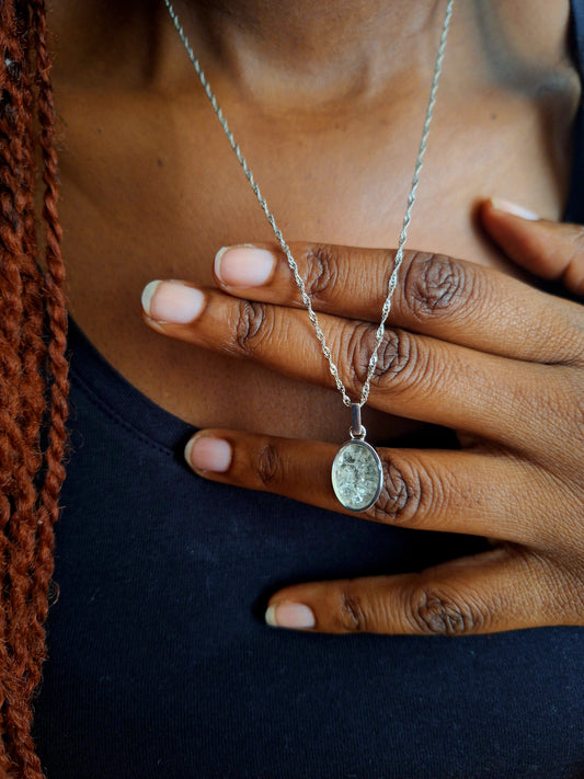 Silver Quartz Binti Necklace