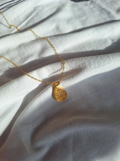 Gold Quartz Chozi Necklace