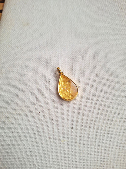 Gold Quartz Chozi Pendant