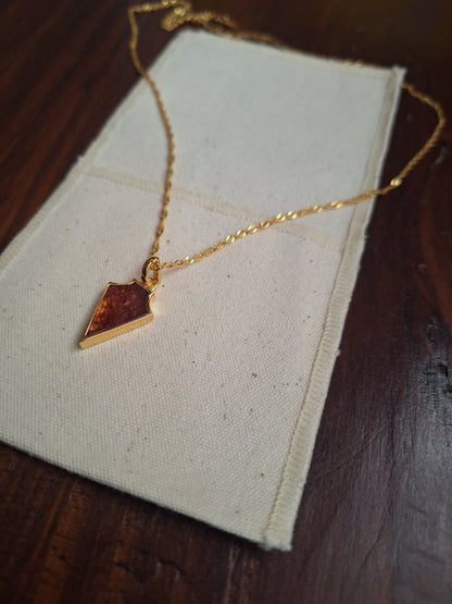 Gold Ngao Red Garnet Necklace