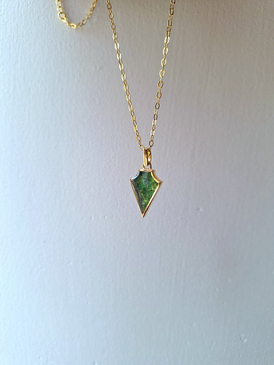 Gold Ngao Tsavorite Necklace