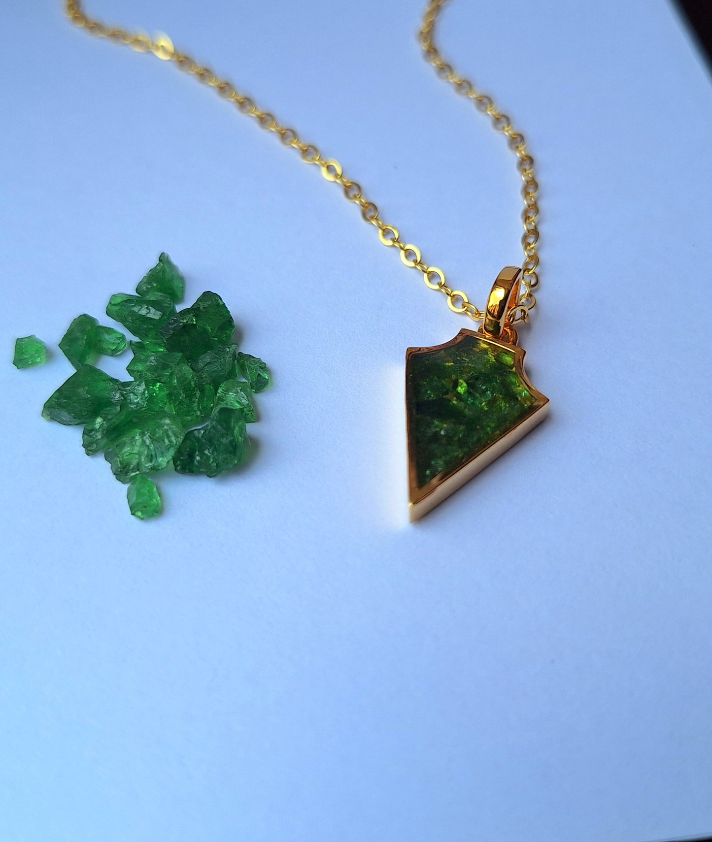 Gold Ngao Tsavorite Necklace