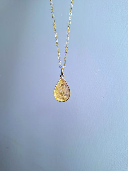Gold Quartz Chozi Necklace