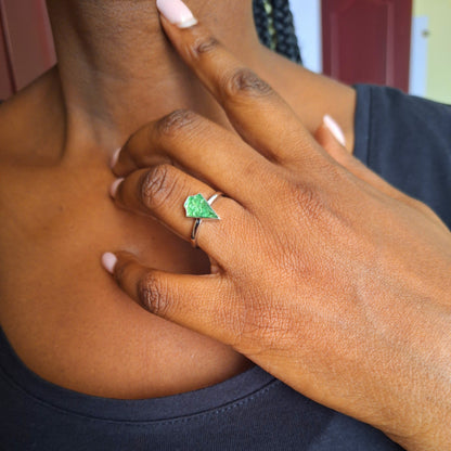Silver Ngao Tsavorite Ring