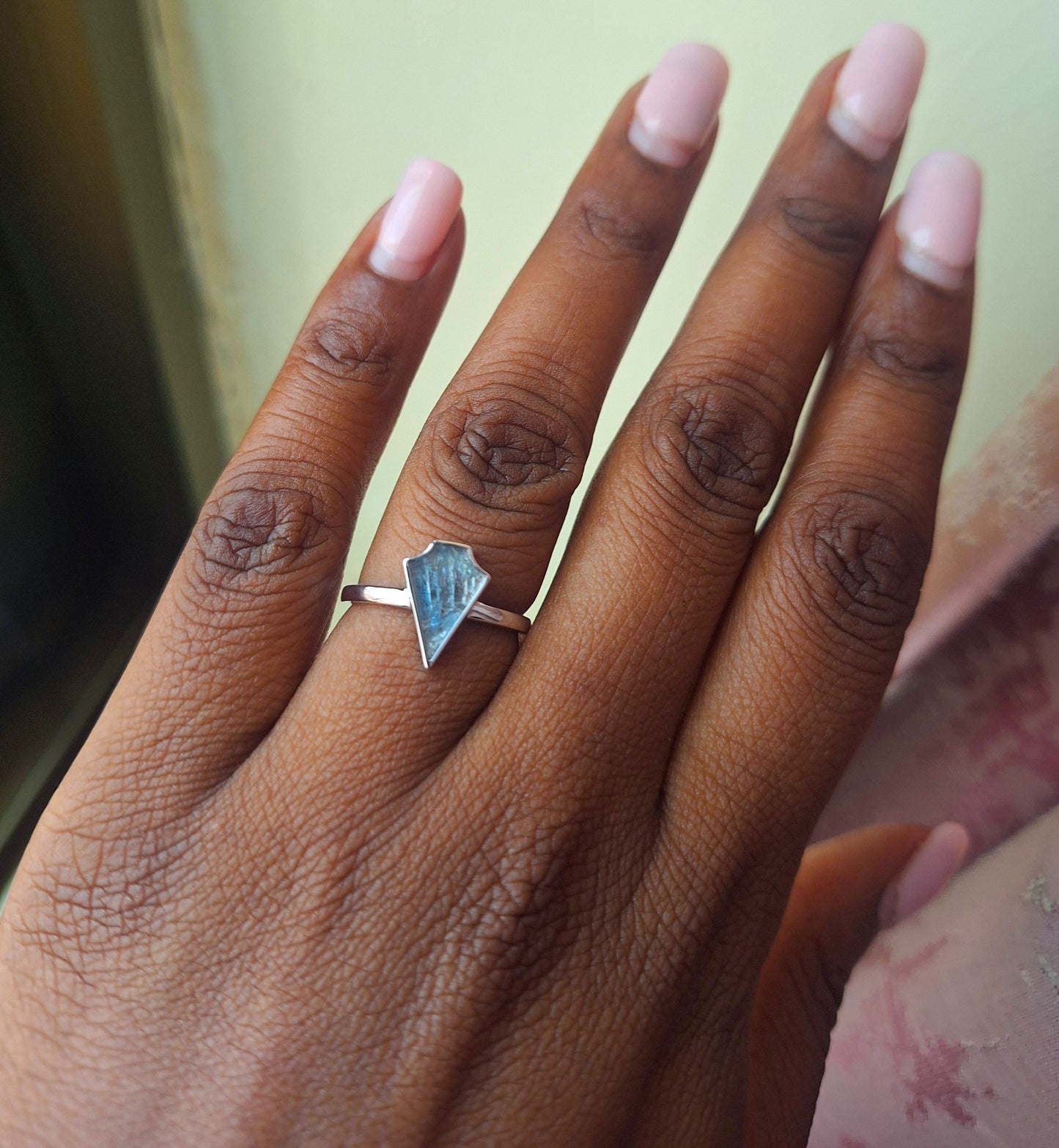 Silver Ngao Kyanite Ring