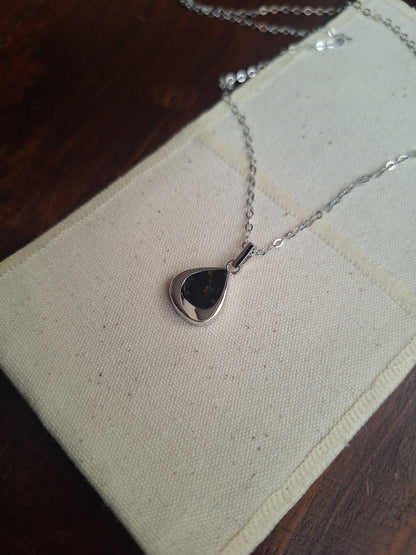 Silver Mao Black Tourmaline Necklace