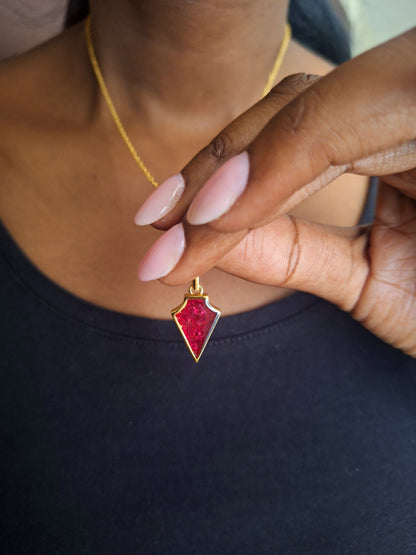 Gold Ngao Ruby Necklace