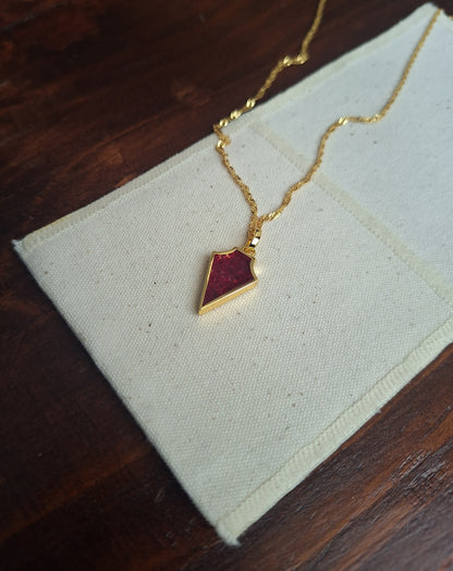 Gold Ngao Ruby Necklace