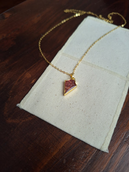 Gold Ngao Rhodolite Necklace