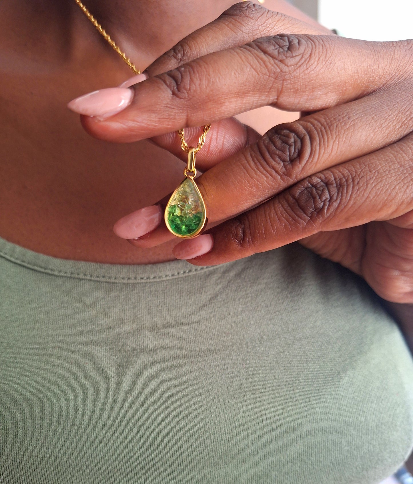 Gold Tsavorite Ombre Chozi Necklace