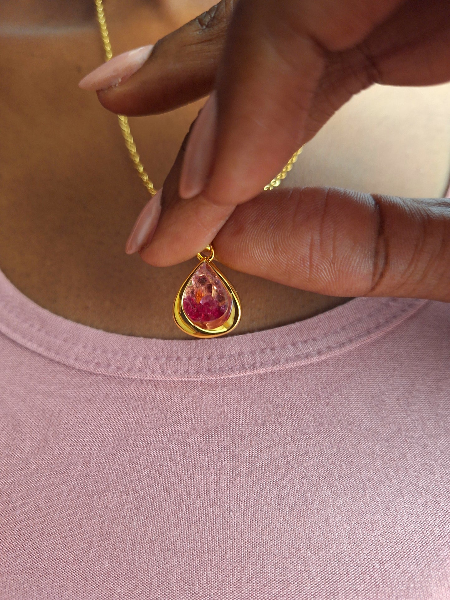 Gold Pink Delight Mao Necklace