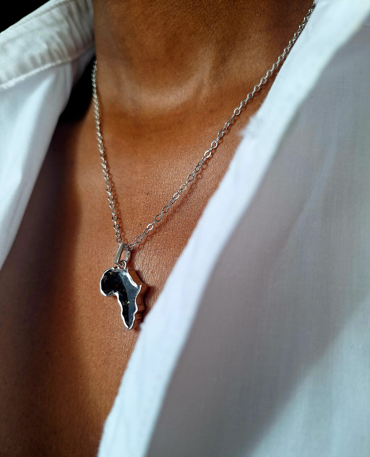 Silver Black Tourmaline Mini Afrika Necklace