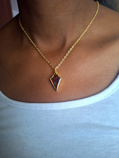 Gold Pyrope Ngao Necklace