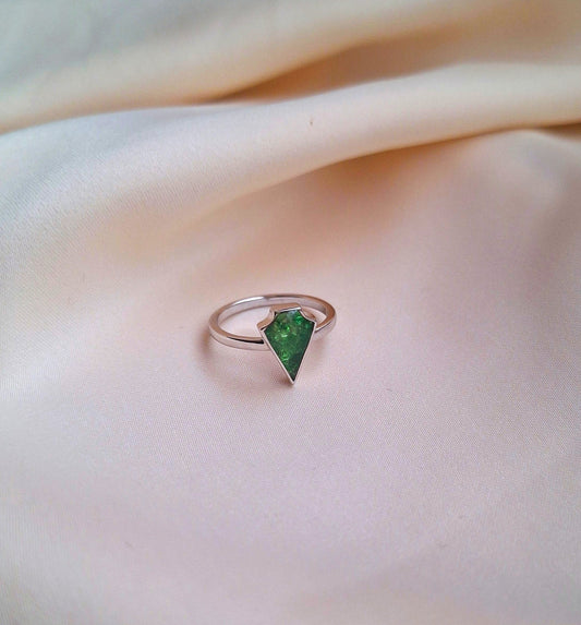 Silver Tsavorite Ngao Ring