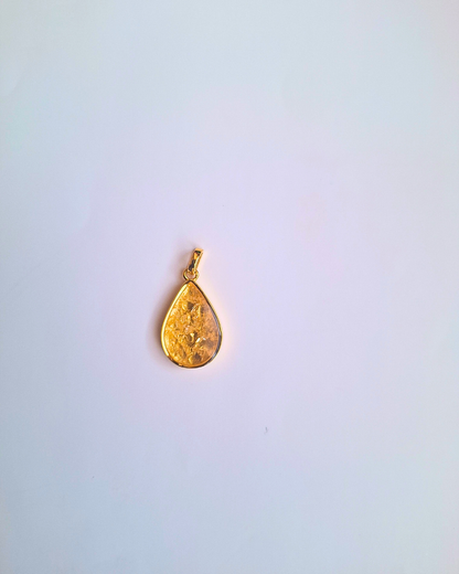 Gold Quartz Chozi Pendant